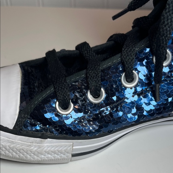 Converse Chuck Taylor All Star Women's Midnight Indigo Blue Sequin High-Tops - Picture 12 of 16